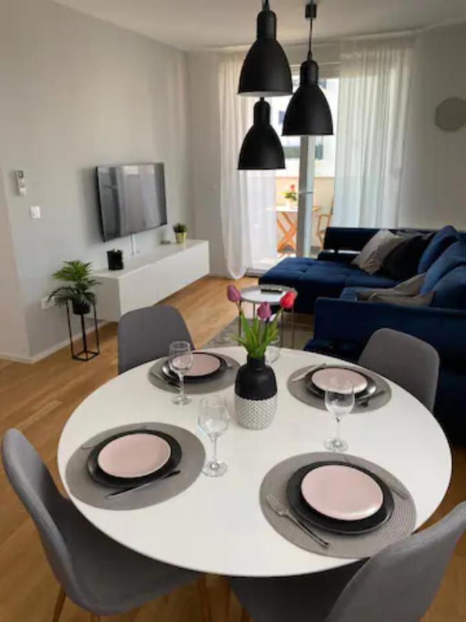 Apartment Francesca Zadar Bagian luar foto