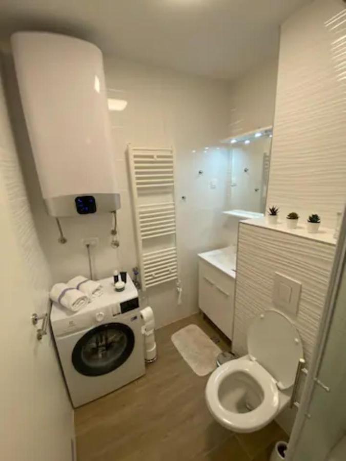 Apartment Francesca Zadar Bagian luar foto